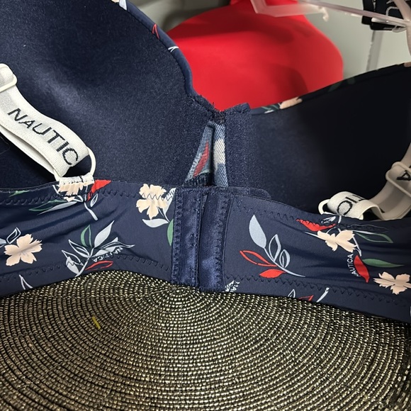 NWOT Lot of 5 Nautica 38DD Bras - Picture 5 of 7